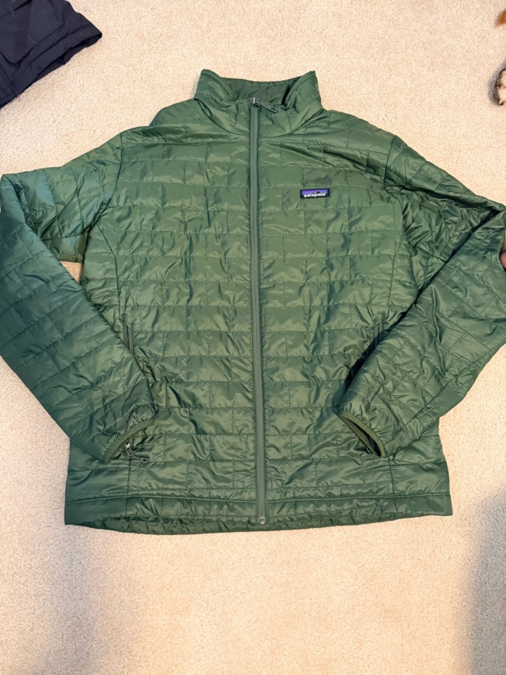 Patagonia Men’s Nano Puff Lightweight Quilted Jacket - Picture 3 of 5